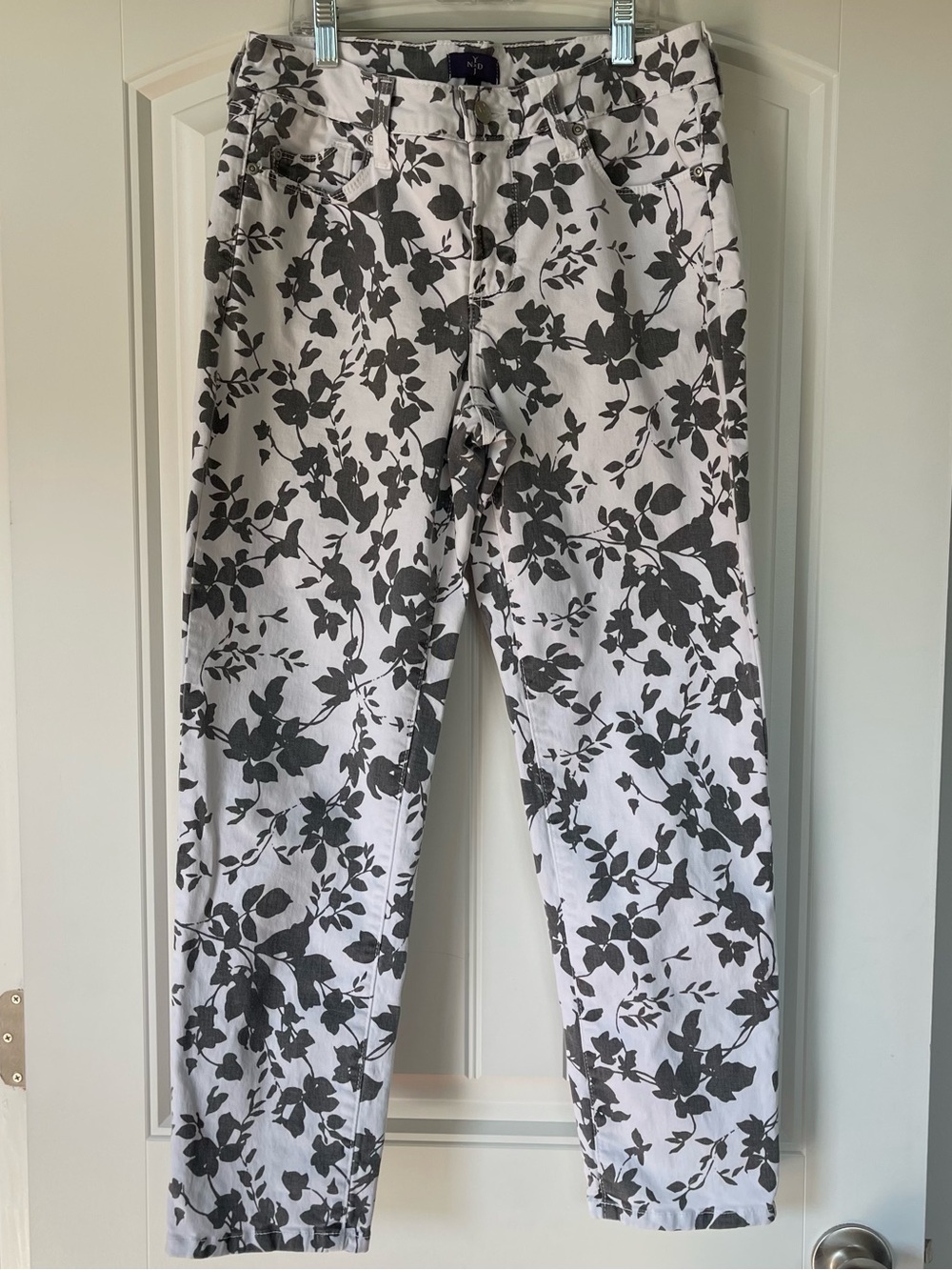 Black Floral Print Straight-Leg Pants